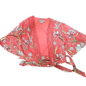 Finders Keepers Floral Cropped Kimono Wrap Top